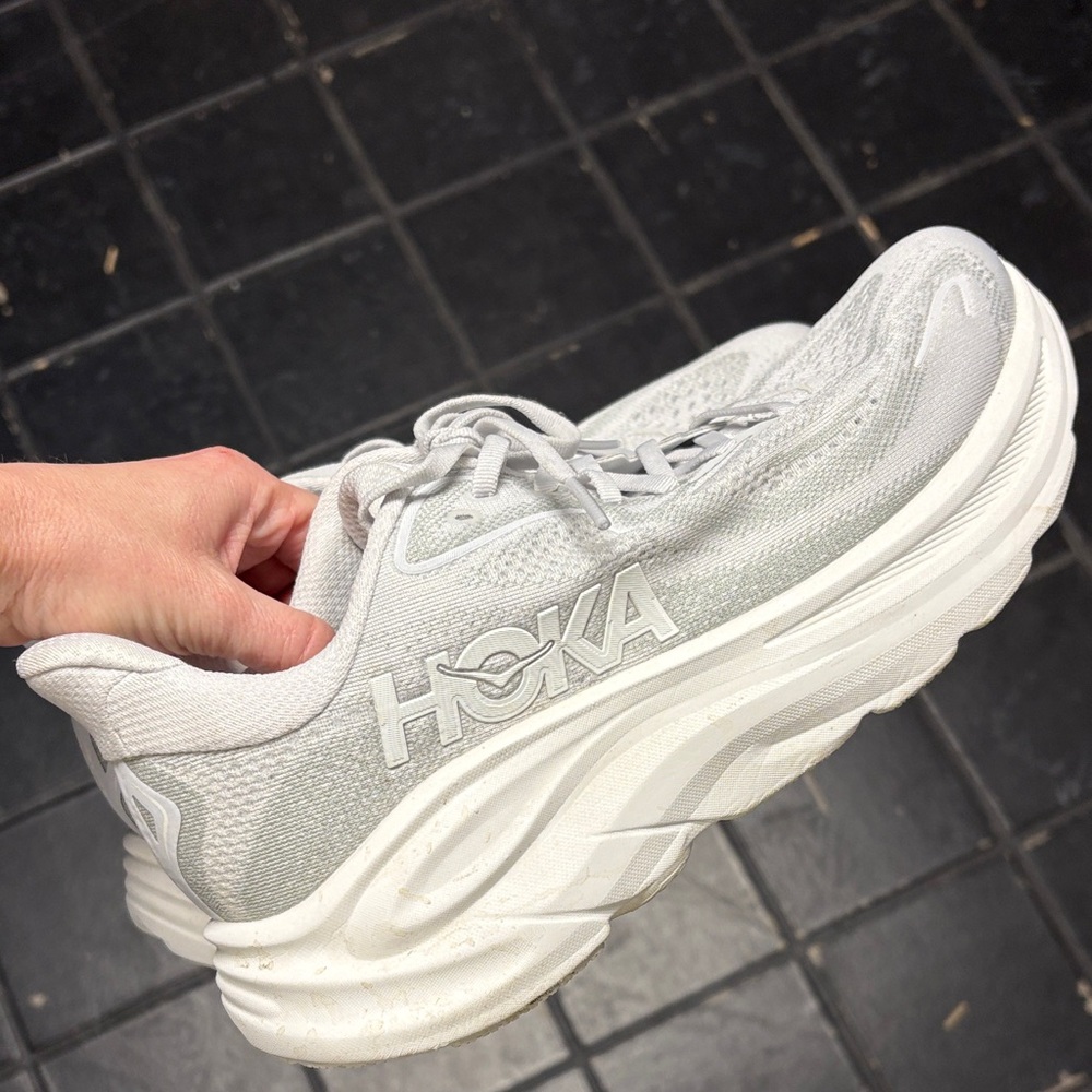 Hoka Women's Clifton 10